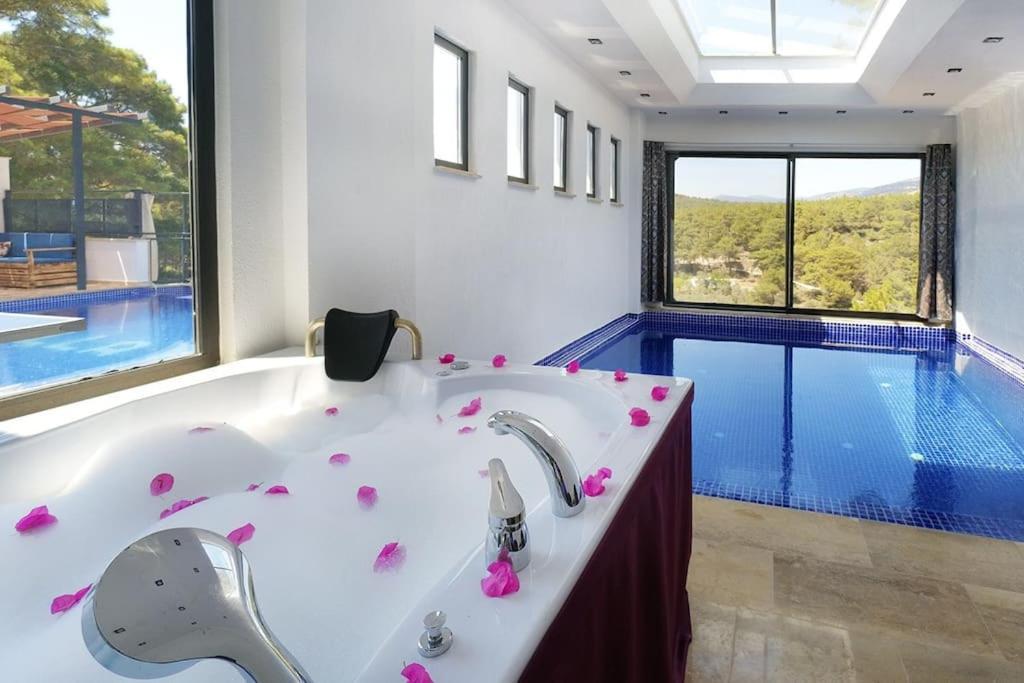 Villa Fenomen 2 / Kalkan Kaş Luaran gambar